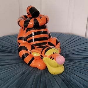 Rare vintage Disney cookie jar crouching tiger